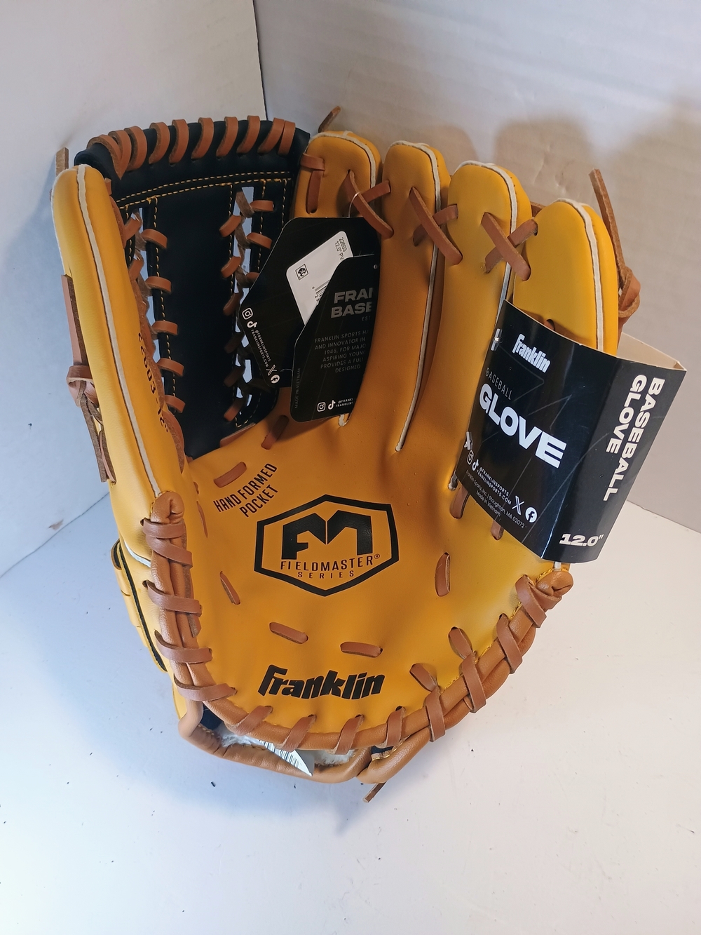 Franklin Sports Field Master Contour Fit System RHT